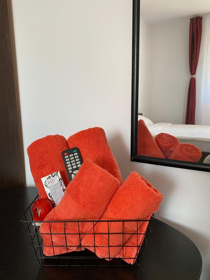 Hotel Casa De La Corbu Zewnętrze zdjęcie